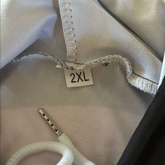 McLaren Formula 1 Team Hoodie - Orange - Picture 5 of 6